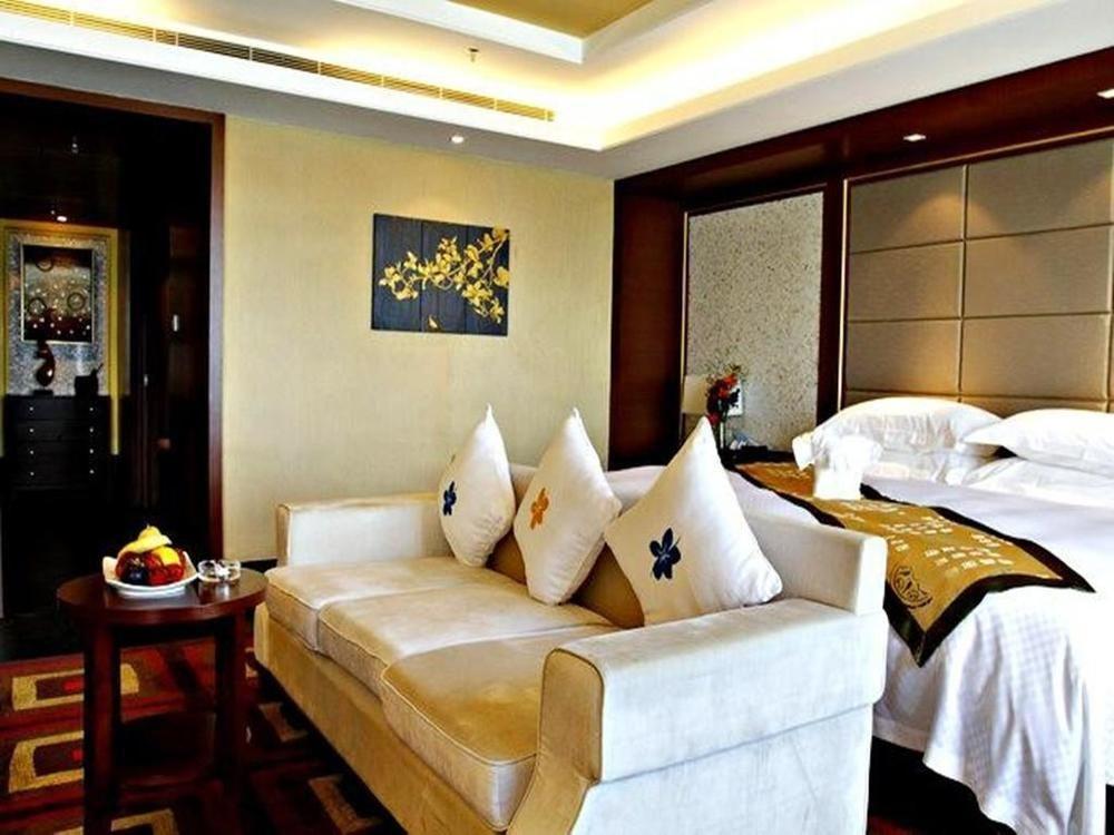 Marina Spa Hotel Sanya Exterior foto