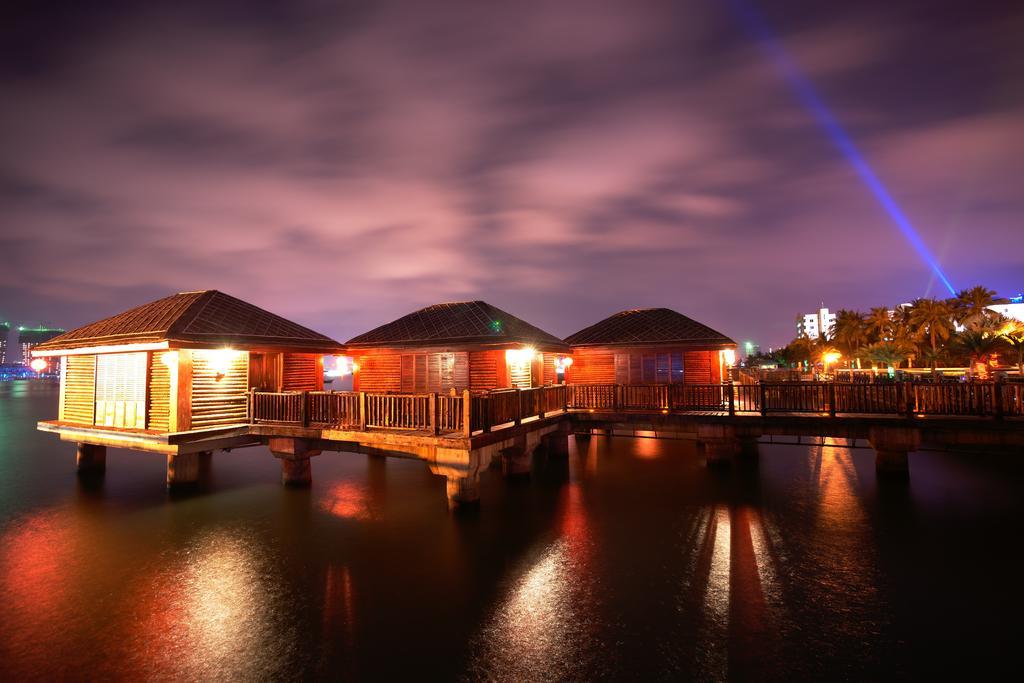 Marina Spa Hotel Sanya Exterior foto